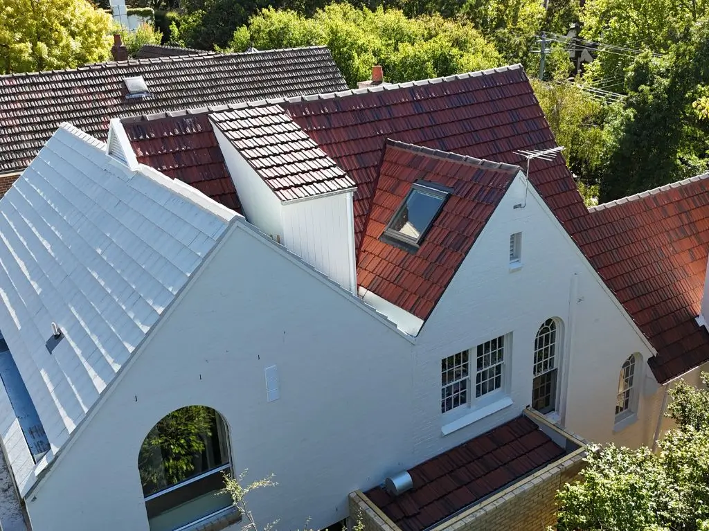 Melbourne roof tile repair